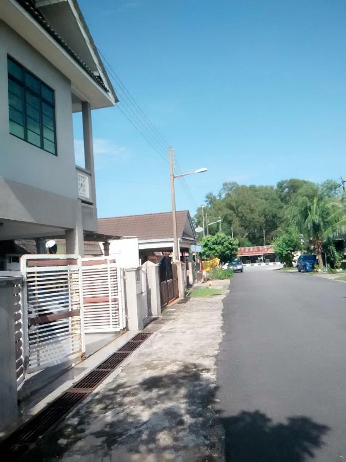 Penginapan Mycj - Roomstay Kuala Terengganu Eksteriør bilde